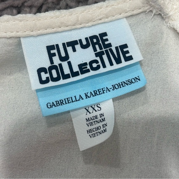 Future Collective Top Blouse Women’s XXS Puff Sleeve - Picture 3 of 5